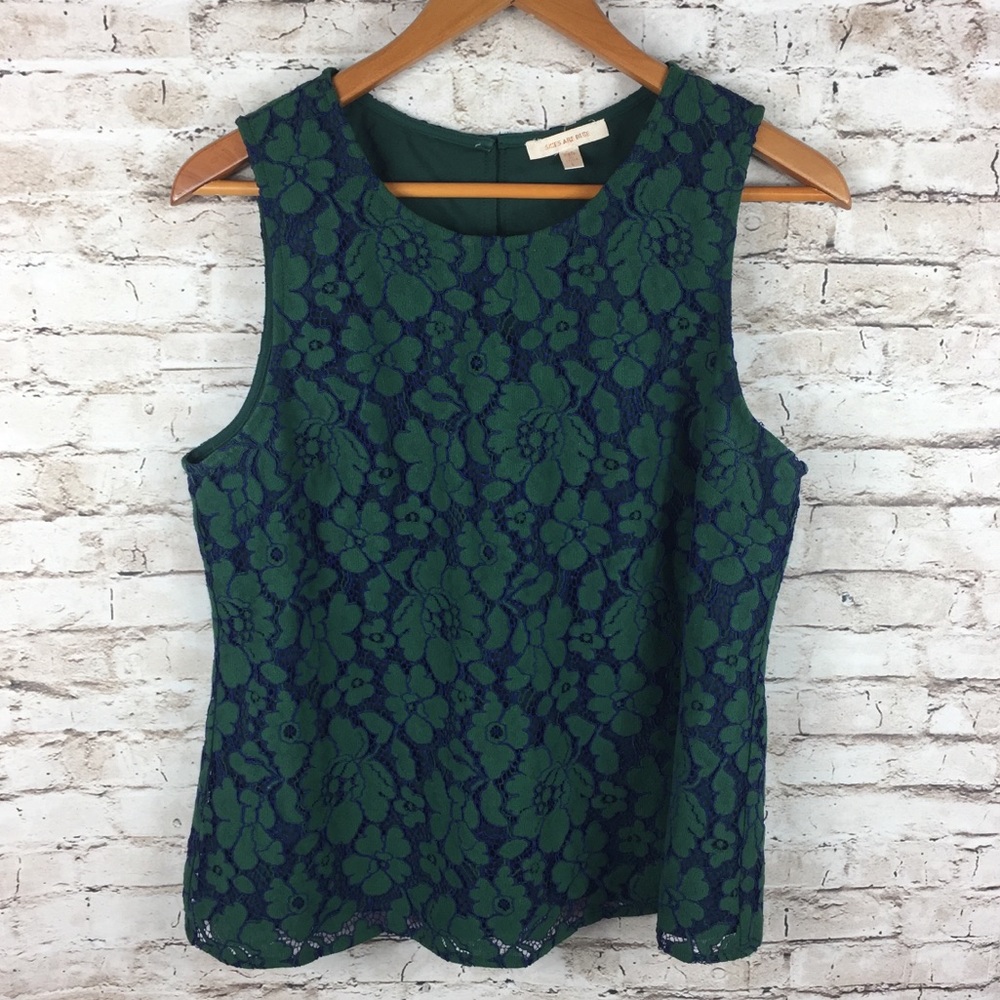 Stitchfix Skies Are Blue Floral Lace Tank Top